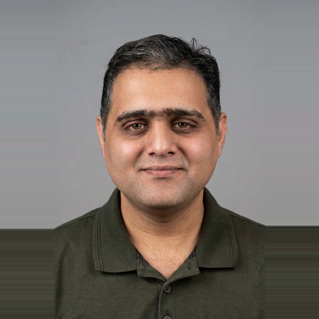 Portrait of Ishan Kakkar, faculty at First Bridge Business School
